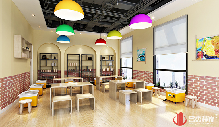 ������װ�����