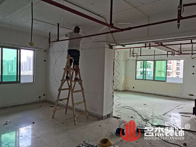 �칫��װ��