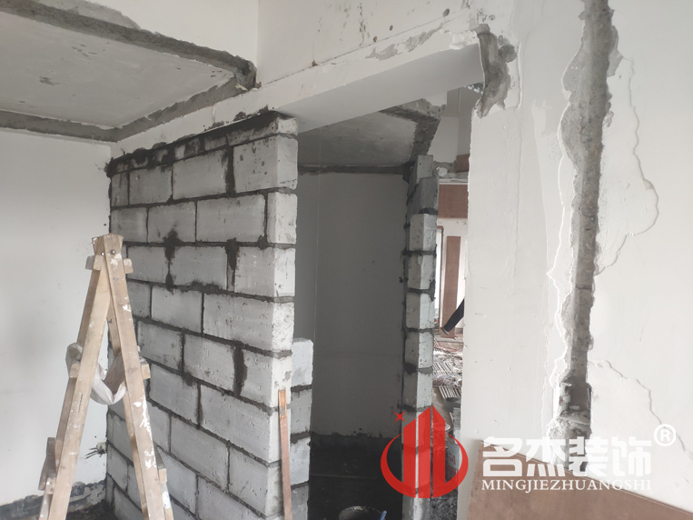 ����װ����ƹ�˾