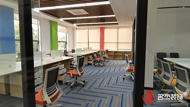 ����װ����ƹ�˾