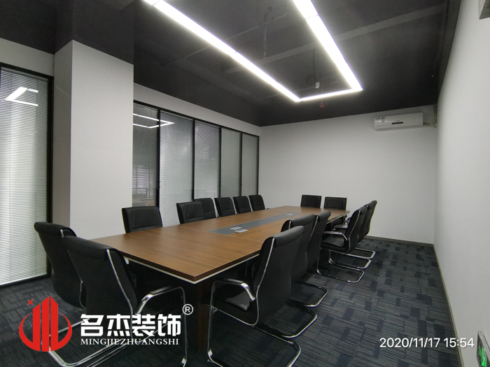 ����װ����ƹ�˾