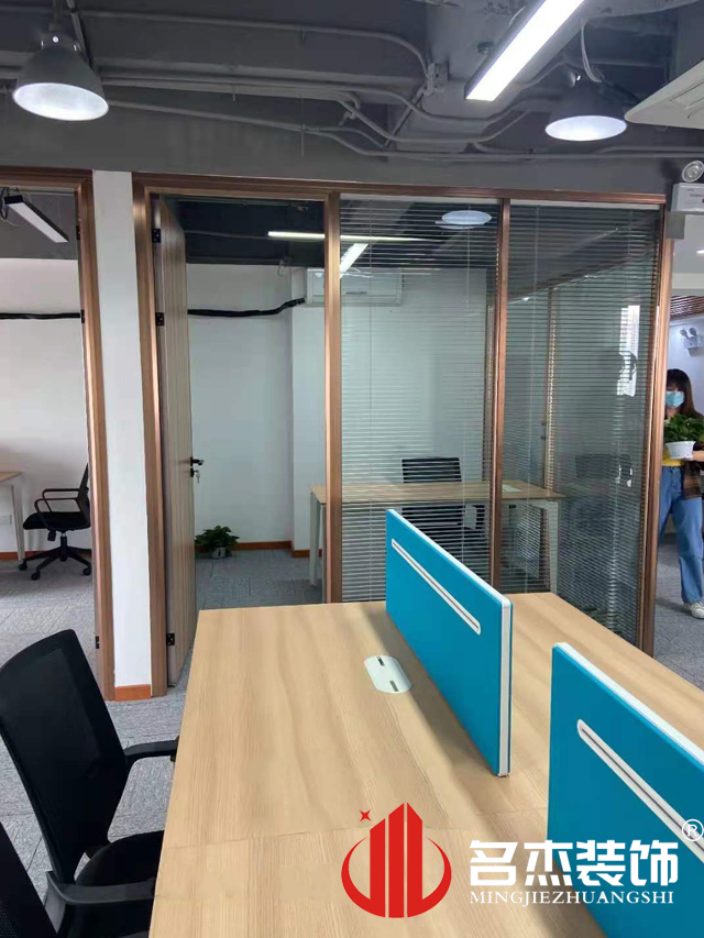 ����װ����ƹ�˾