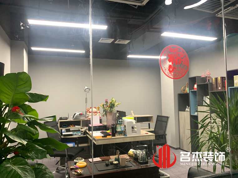 ����װ����ƹ�˾