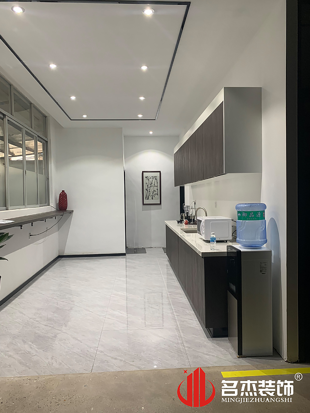 ����װ����ƹ�˾