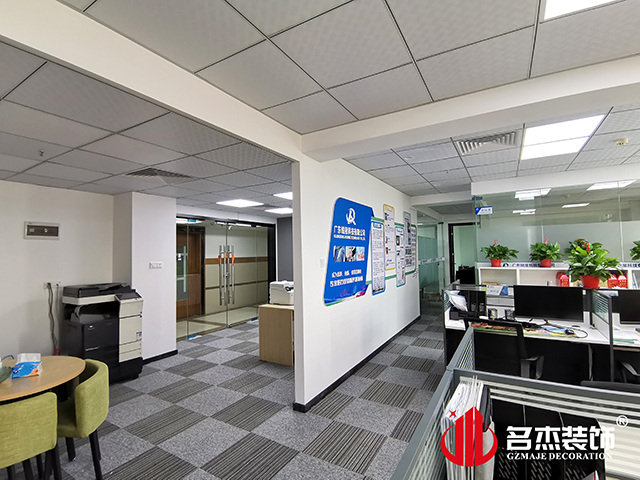 °ì¹«ÊÒ×°ÐÞ