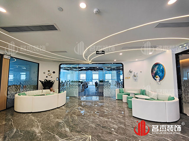 ������װ�����